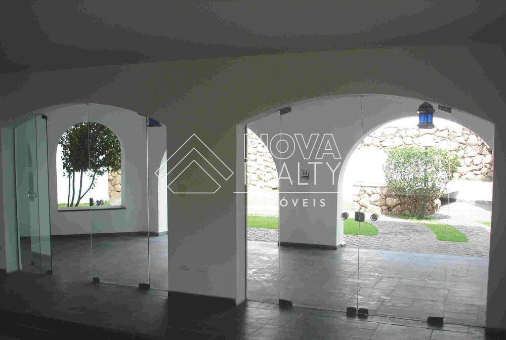 Sobrado, 4 quartos, 632 m² - Foto 1