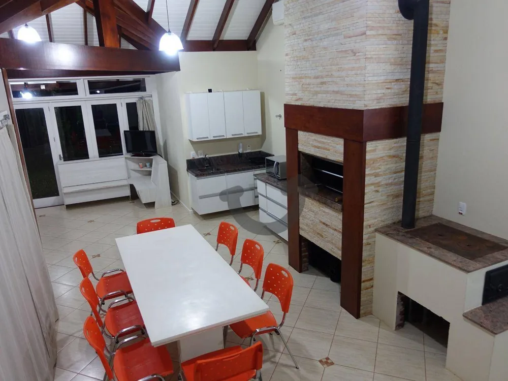 Casa, 3 quartos, 438 m² - Foto 4