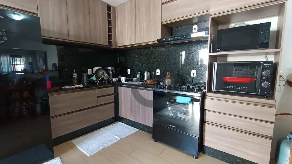 Casa, 3 quartos, 196 m² - Foto 8