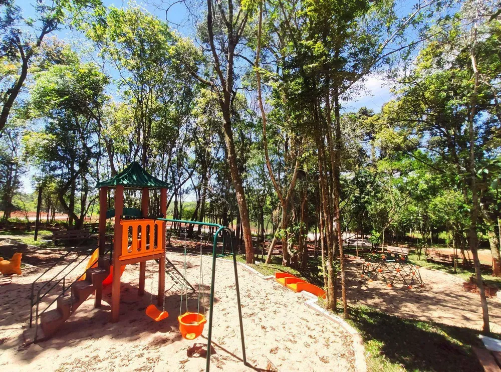Loteamento e Condomínio, 301 m² - Foto 1