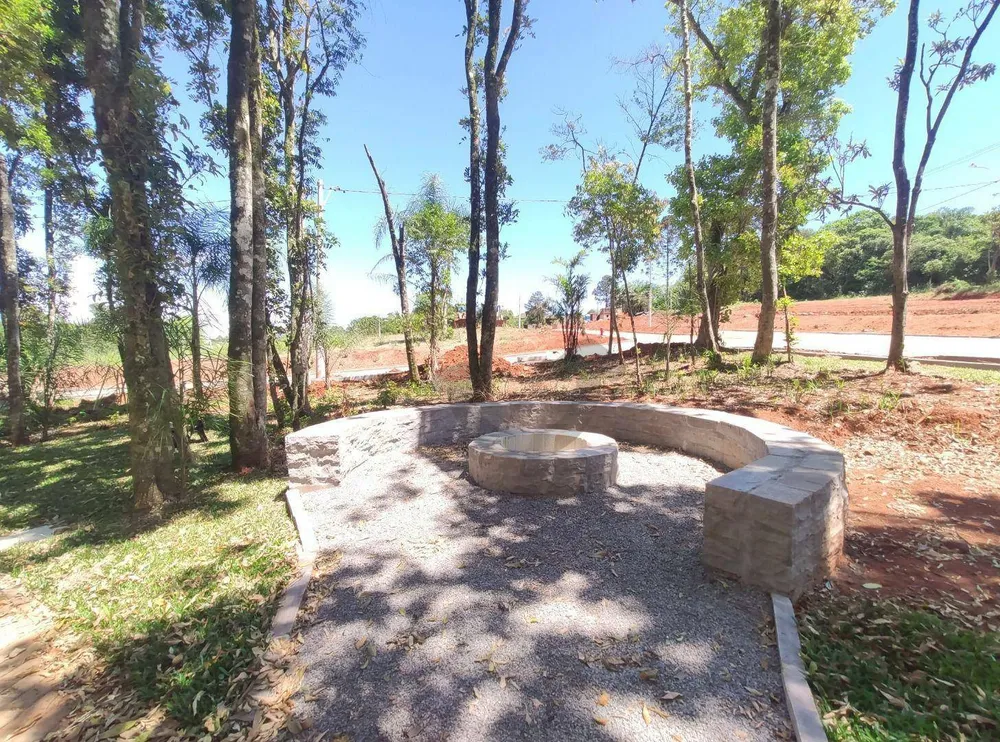 Loteamento e Condomínio, 301 m² - Foto 2