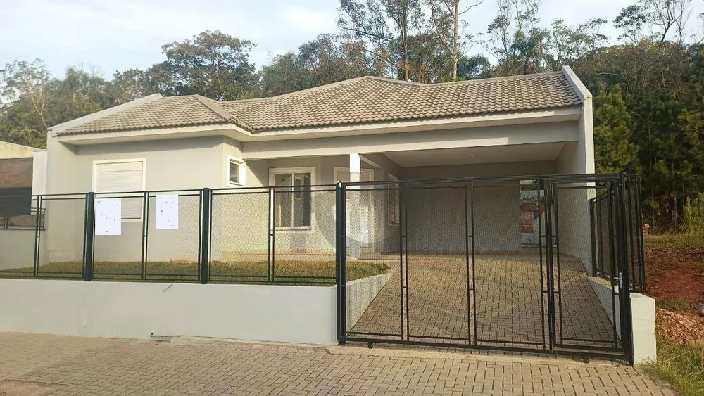Casa, 3 quartos, 141 m² - Foto 1
