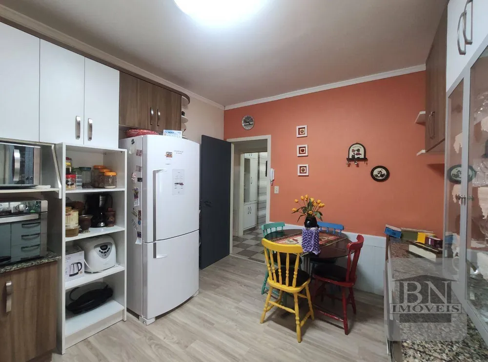 Casa, 2 quartos, 211 m² - Foto 3