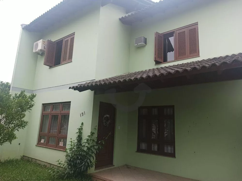 Casa à venda com 3 quartos, 170m² - Foto 1