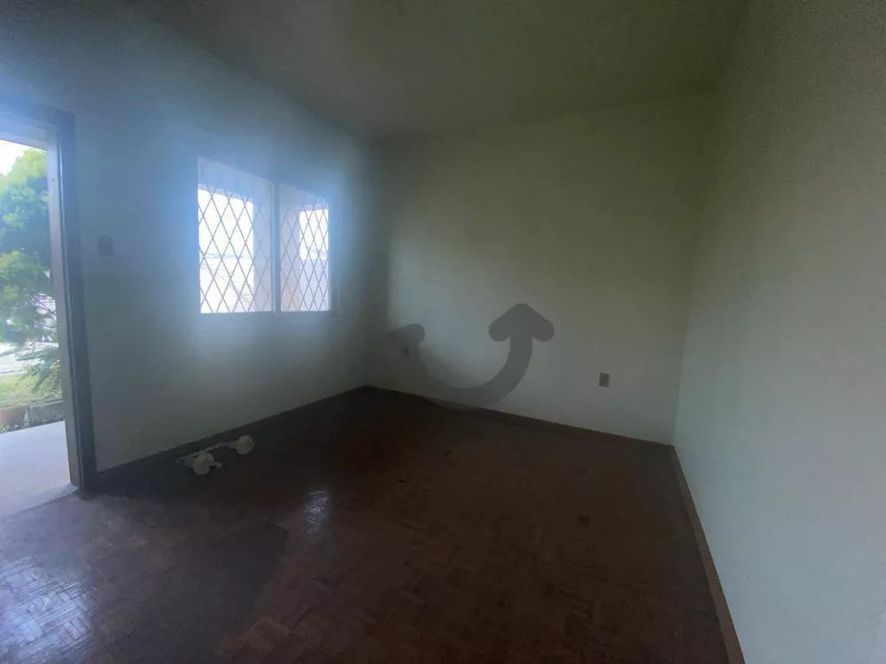 Casa para alugar com 4 quartos, 120m² - Foto 4