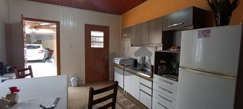 Casa à venda com 3 quartos, 90m² - Foto 5