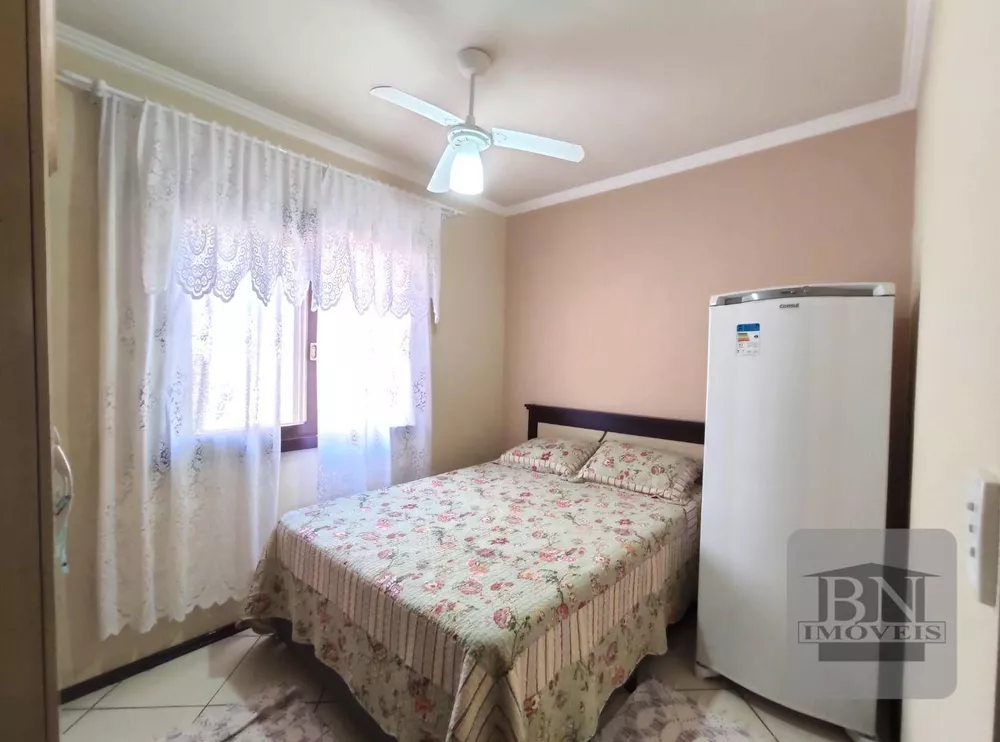 Casa, 2 quartos, 236 m² - Foto 4