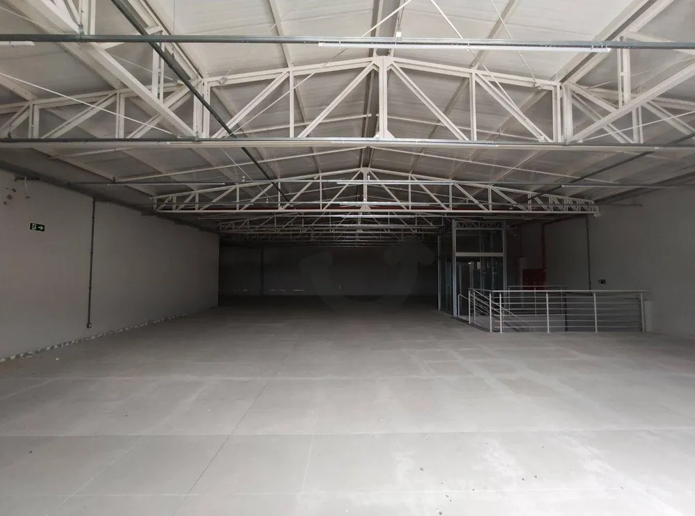 Loja-Salão, 1374 m² - Foto 1
