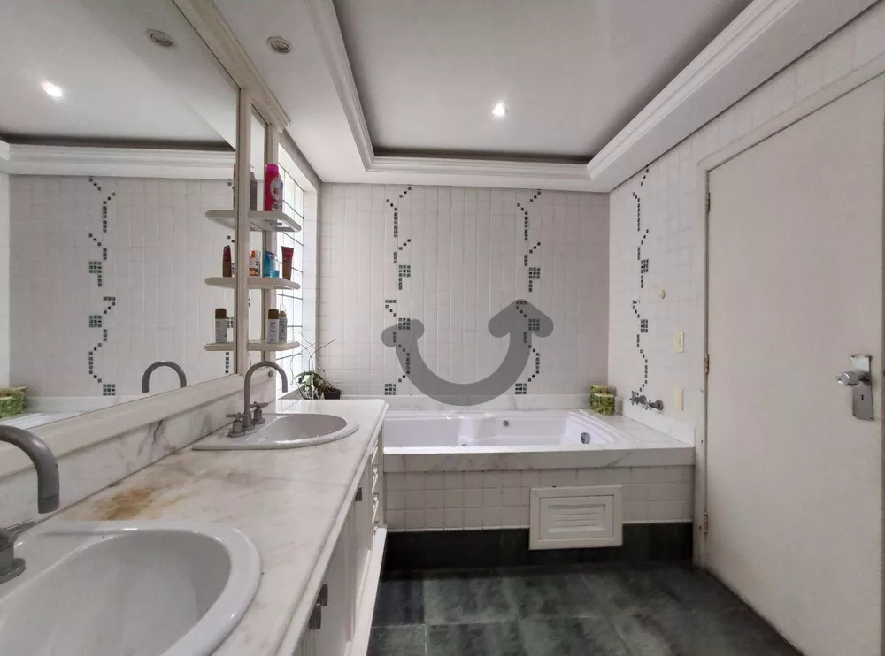 Casa, 3 quartos, 316 m² - Foto 2
