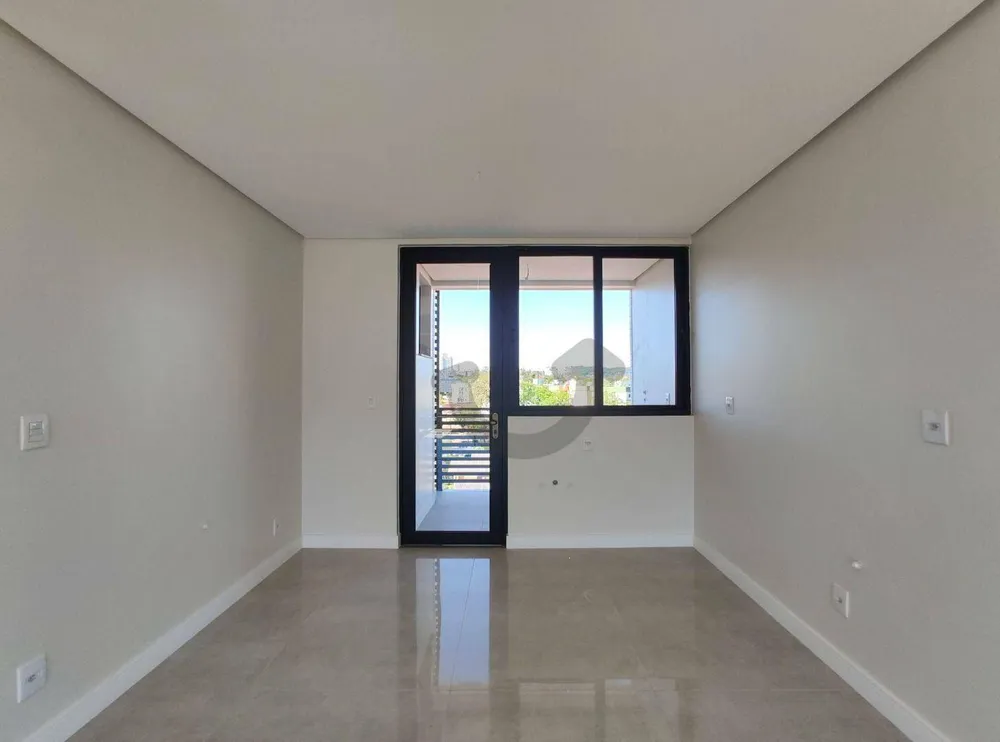 Apartamento, 3 quartos, 245 m² - Foto 3