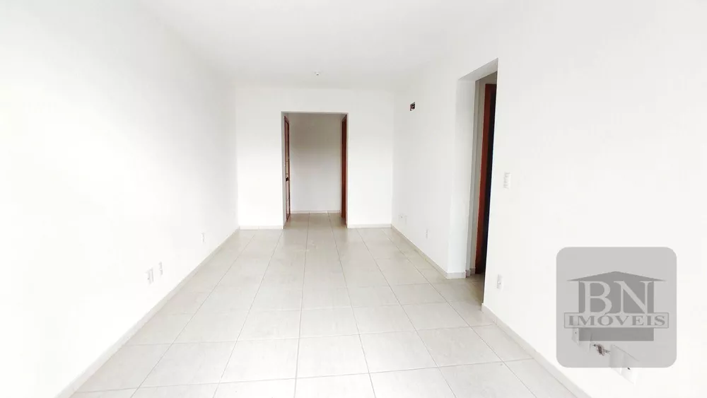 Apartamento para alugar com 3 quartos, 94m² - Foto 4