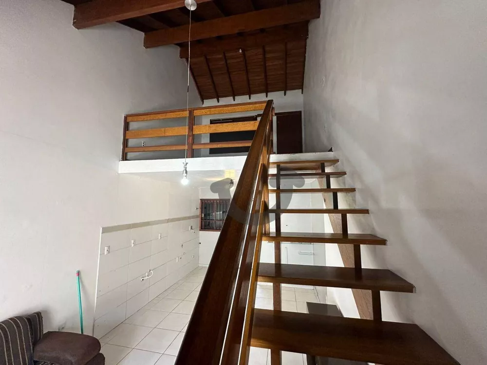 Casa à venda com 1 quarto, 42m² - Foto 4