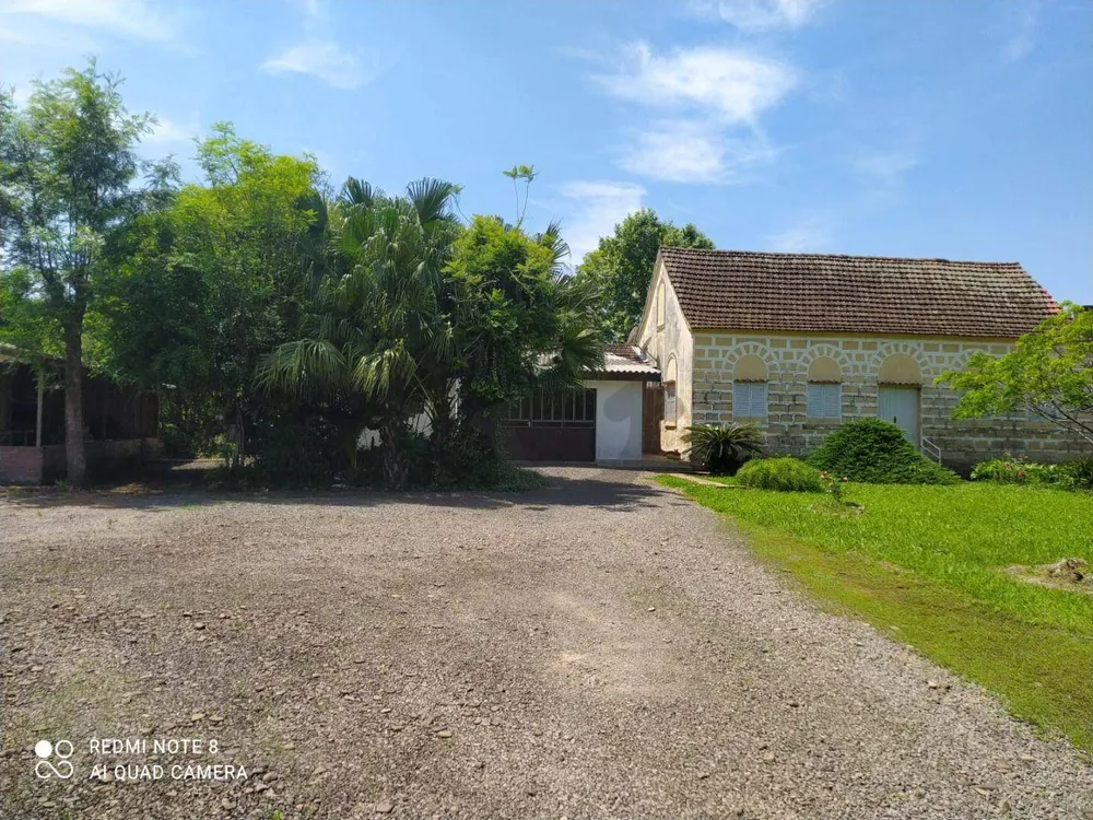 Casa, 4 quartos, 230 m² - Foto 2