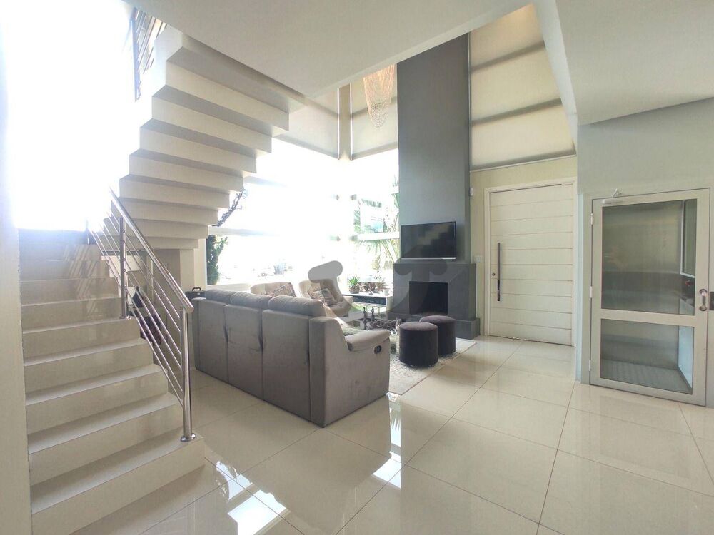 Casa à venda com 3 quartos, 279m² - Foto 7