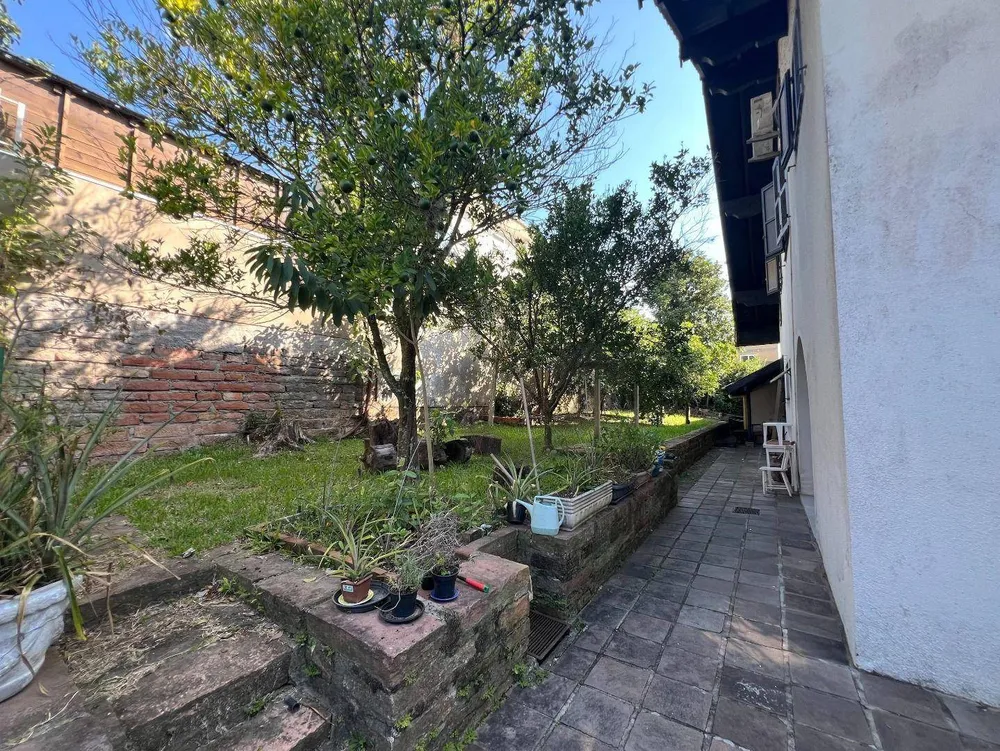 Casa, 4 quartos, 272 m² - Foto 9
