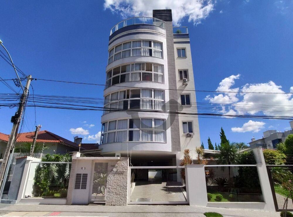 Apartamento à venda com 3 quartos, 112m² - Foto 1