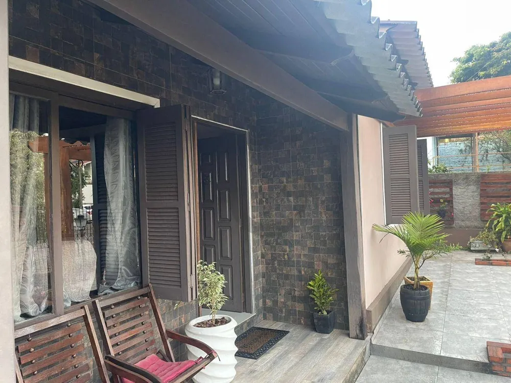 Casa, 3 quartos, 111 m² - Foto 2