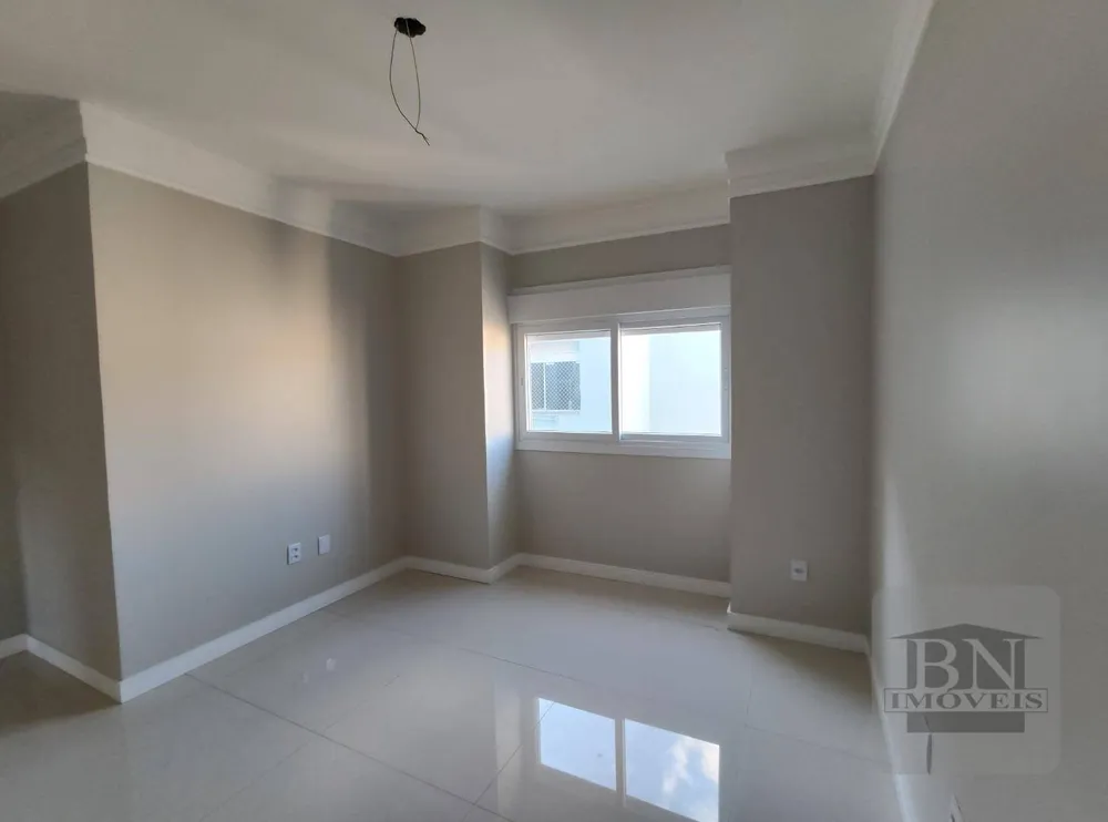 Apartamento, 3 quartos, 232 m² - Foto 5