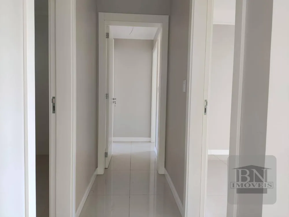 Apartamento, 3 quartos, 232 m² - Foto 3