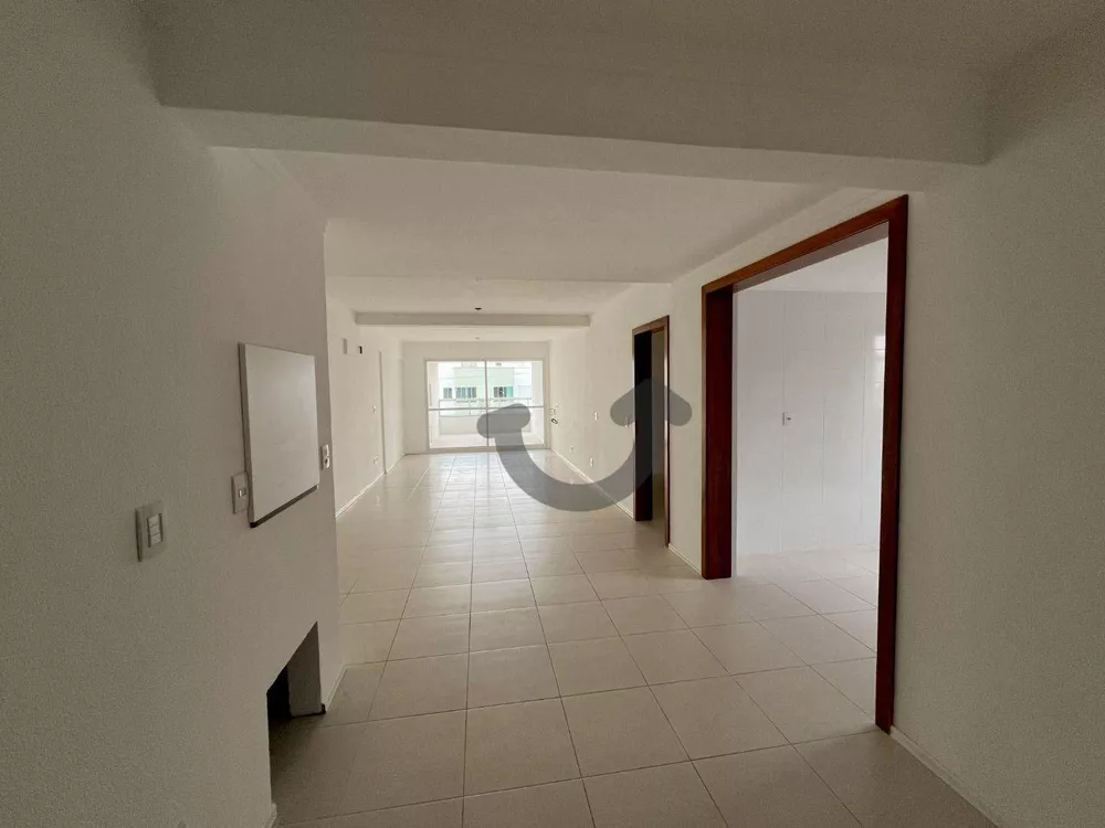 Apartamento à venda e aluguel com 3 quartos, 166m² - Foto 2