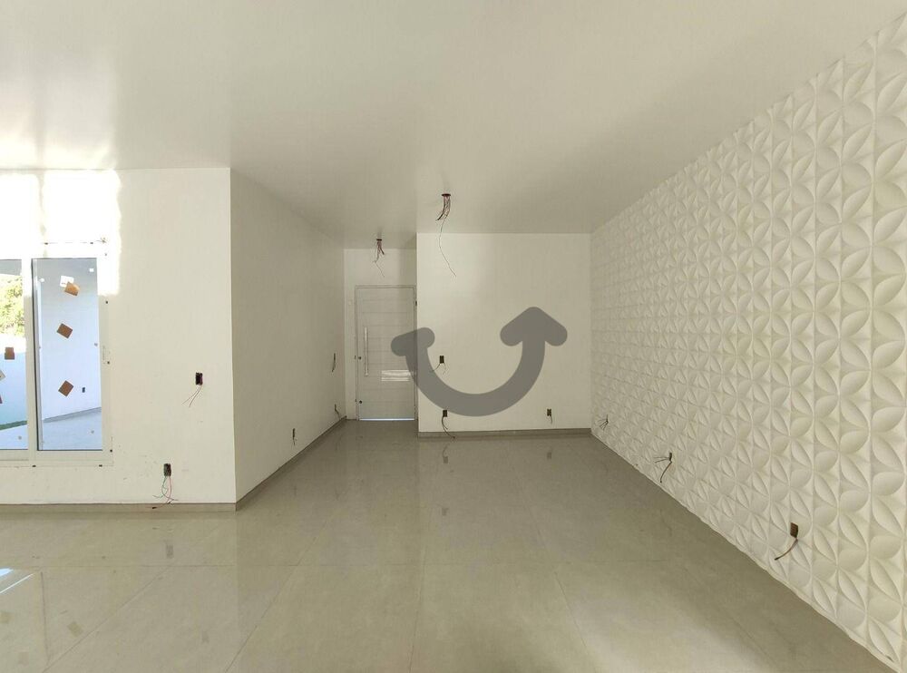 Casa à venda com 3 quartos, 167m² - Foto 4