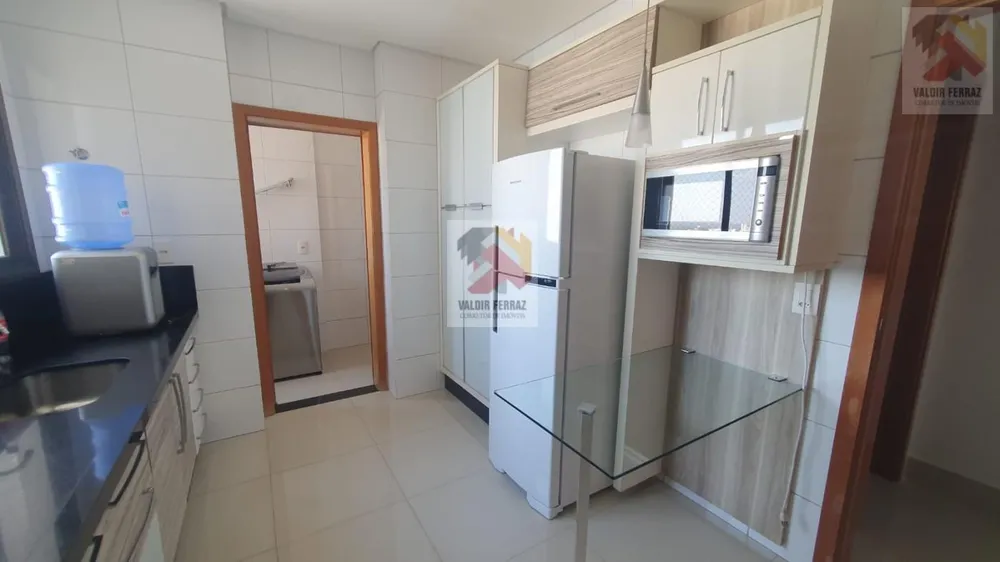 Apartamento, 3 quartos, 125 m² - Foto 2