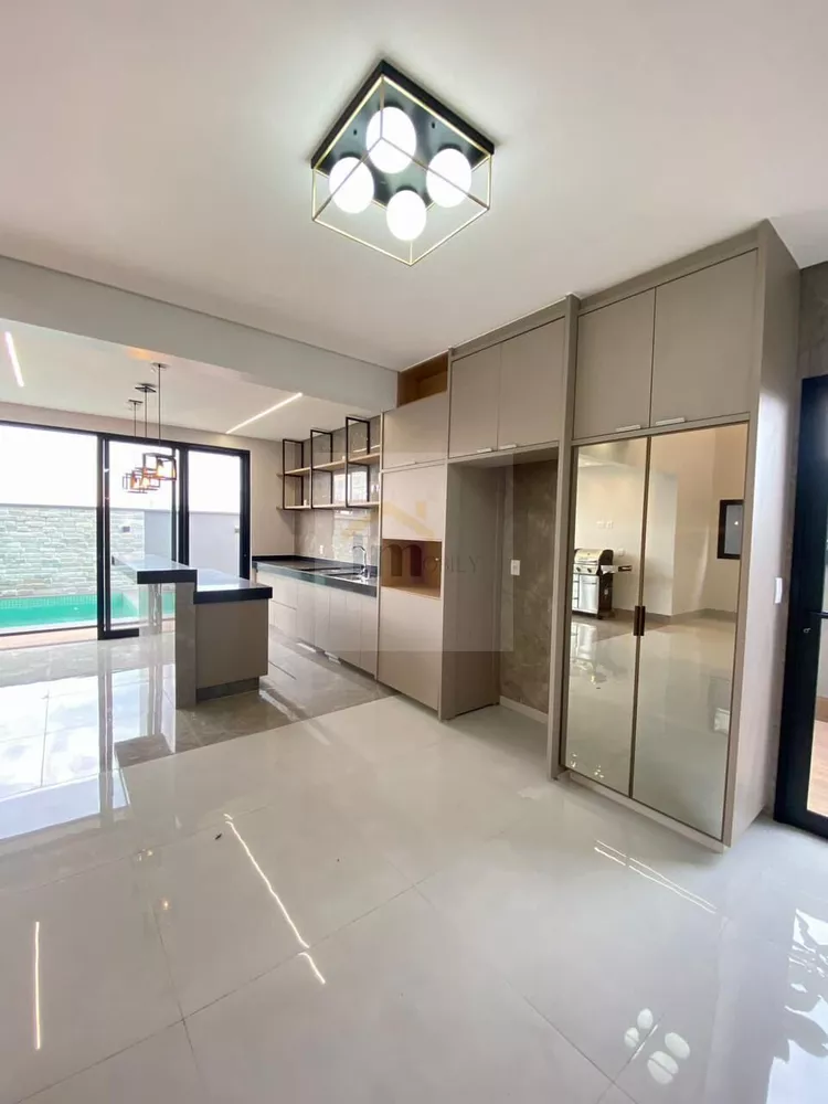 Casa à venda com 4 quartos, 238m² - Foto 12