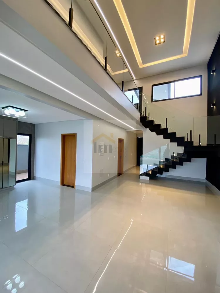 Casa à venda com 4 quartos, 238m² - Foto 6