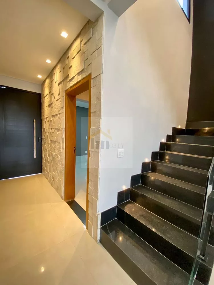 Casa à venda com 4 quartos, 238m² - Foto 18