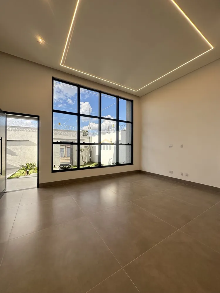 Casa, 3 quartos, 198 m² - Foto 1
