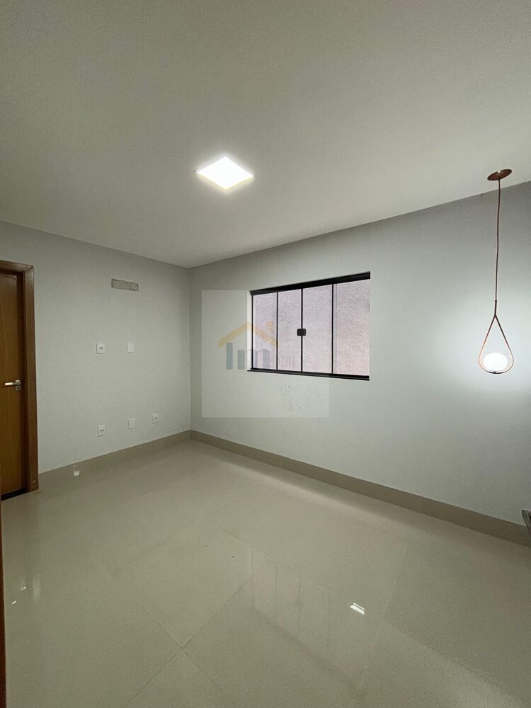 Casa à venda com 4 quartos, 215m² - Foto 16
