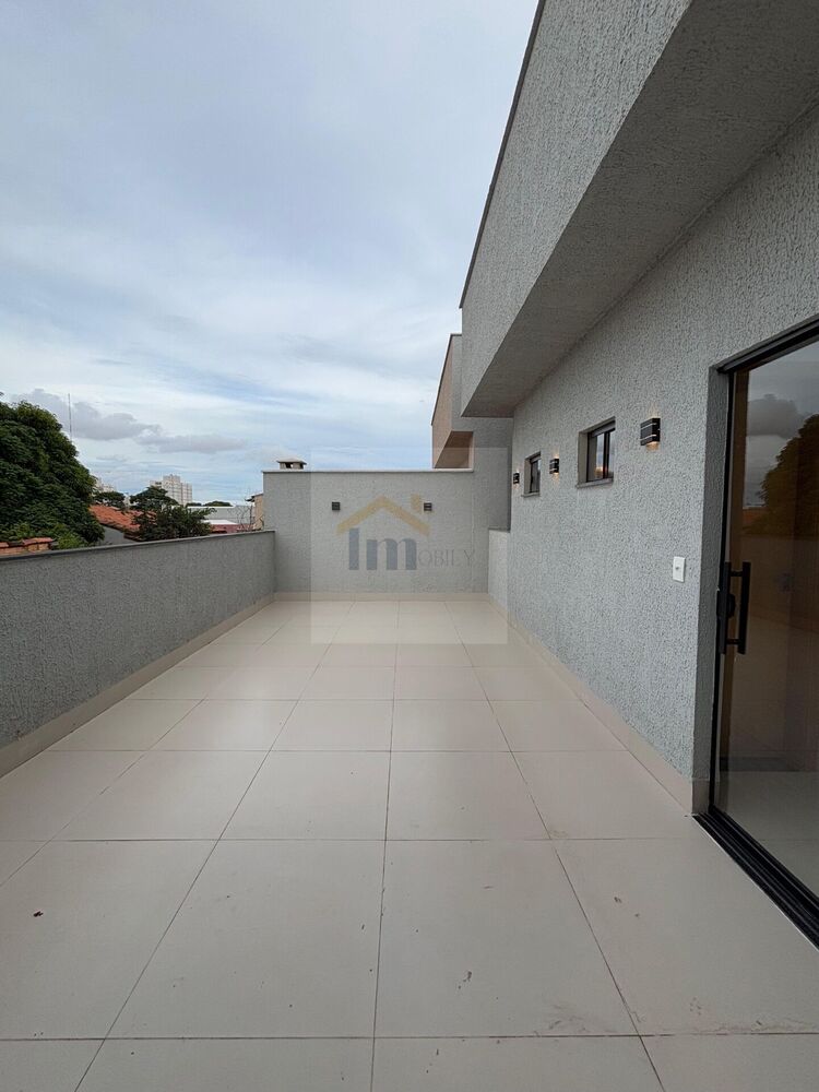 Casa à venda com 4 quartos, 215m² - Foto 17