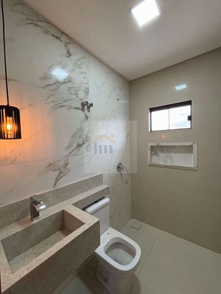 Casa à venda com 4 quartos, 215m² - Foto 6