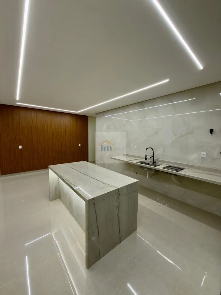 Casa, 3 quartos, 185 m² - Foto 3