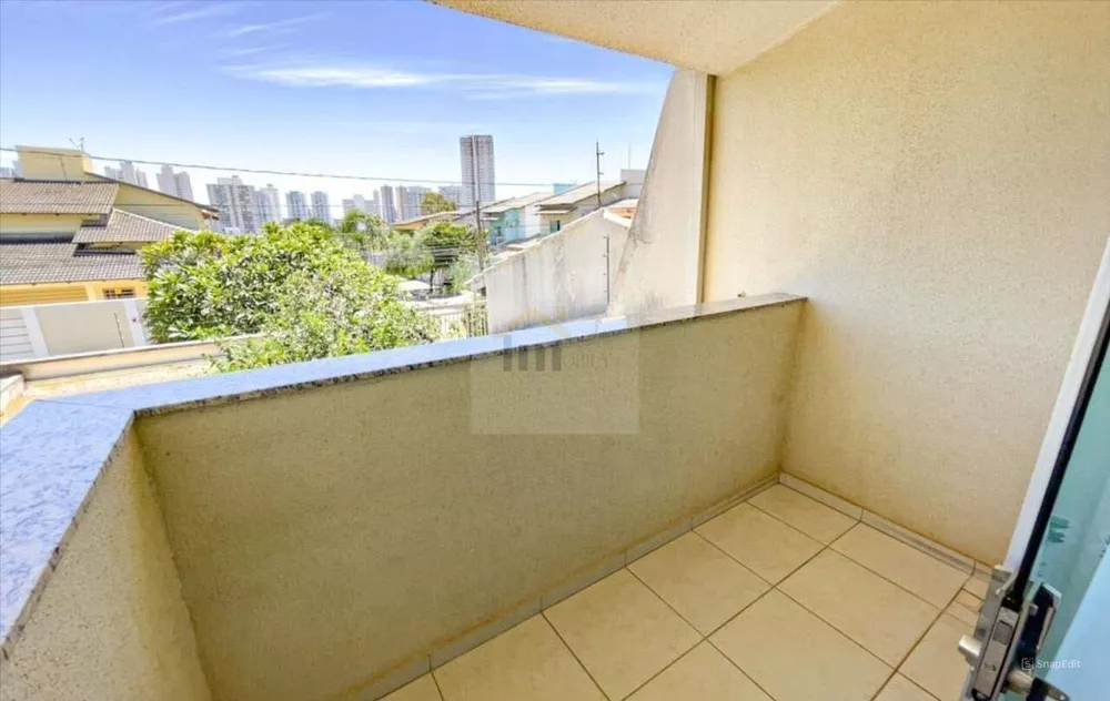 Casa à venda com 3 quartos, 150m² - Foto 2