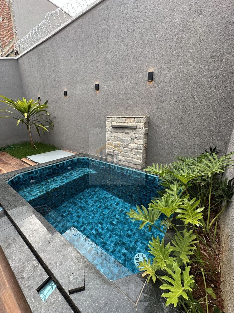 Casa à venda com 3 quartos, 138m² - Foto 3