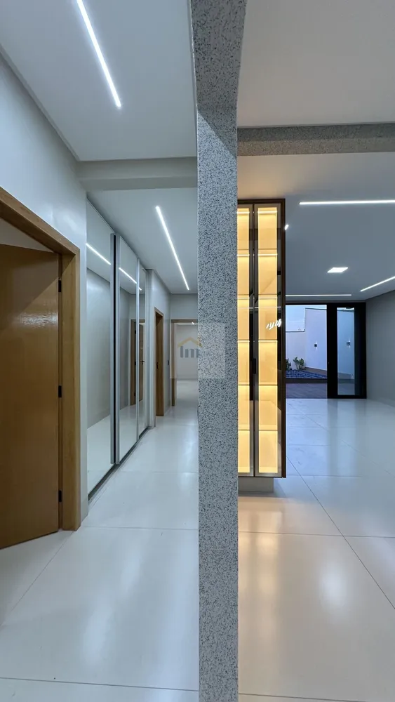 Casa, 4 quartos, 240 m² - Foto 6