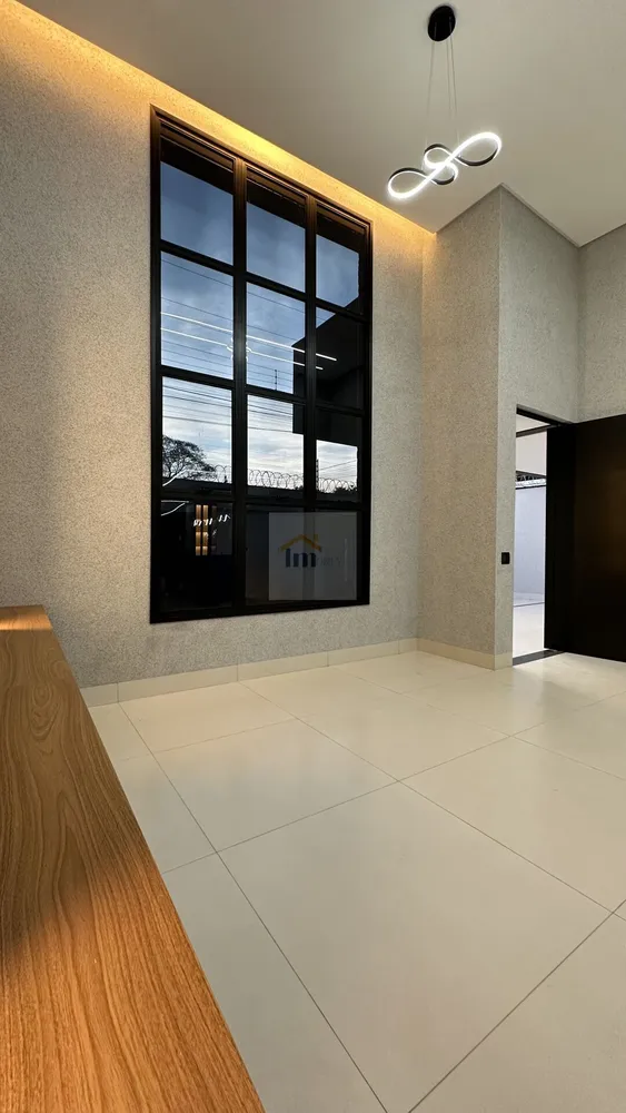 Casa, 4 quartos, 240 m² - Foto 4
