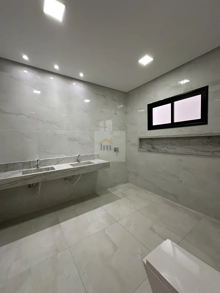 Casa, 3 quartos, 215 m² - Foto 2