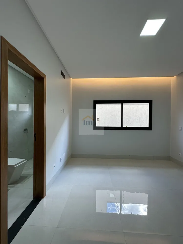 Casa, 3 quartos, 215 m² - Foto 11