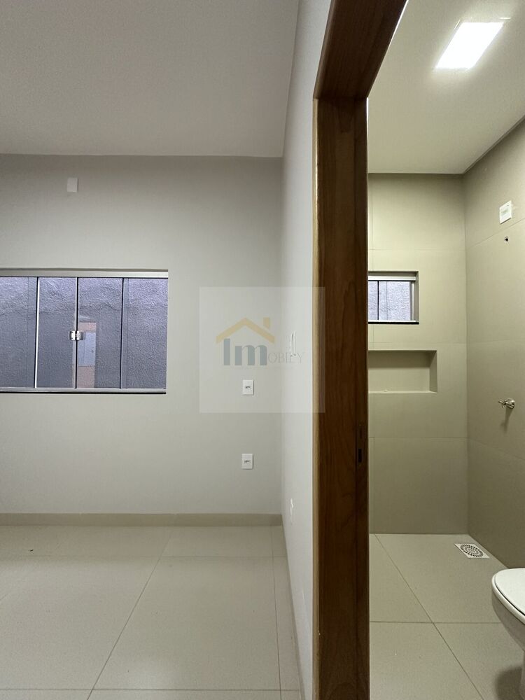 Casa à venda com 3 quartos, 360m² - Foto 4