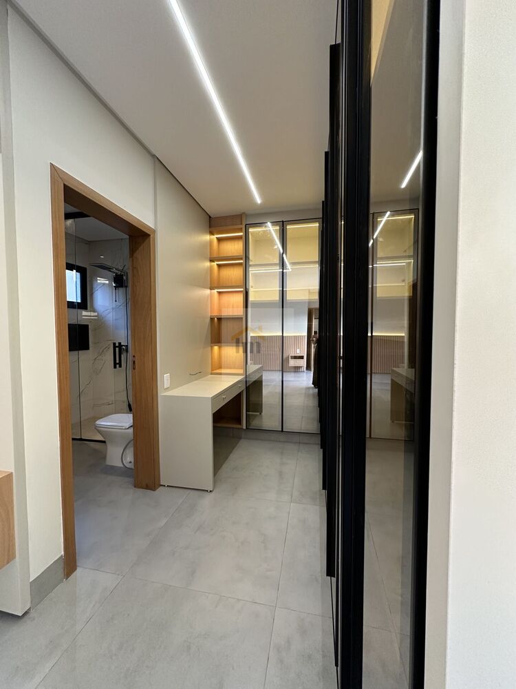 Casa à venda com 4 quartos, 219m² - Foto 7