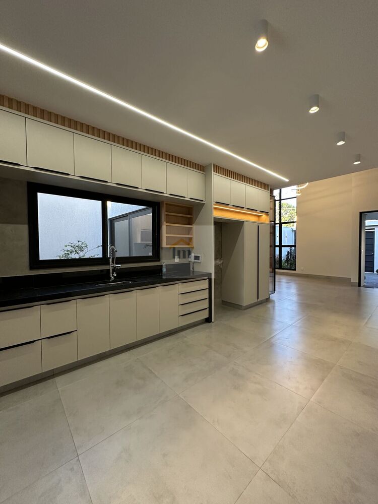 Casa à venda com 4 quartos, 219m² - Foto 23