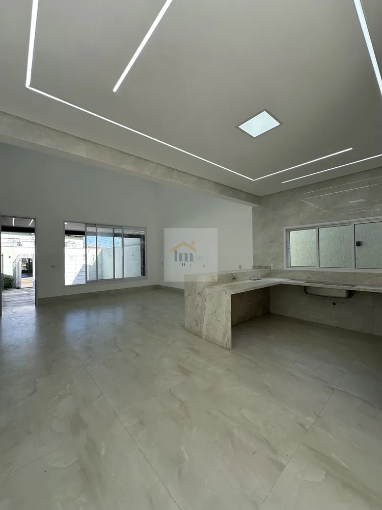 Casa, 3 quartos, 207 m² - Foto 4