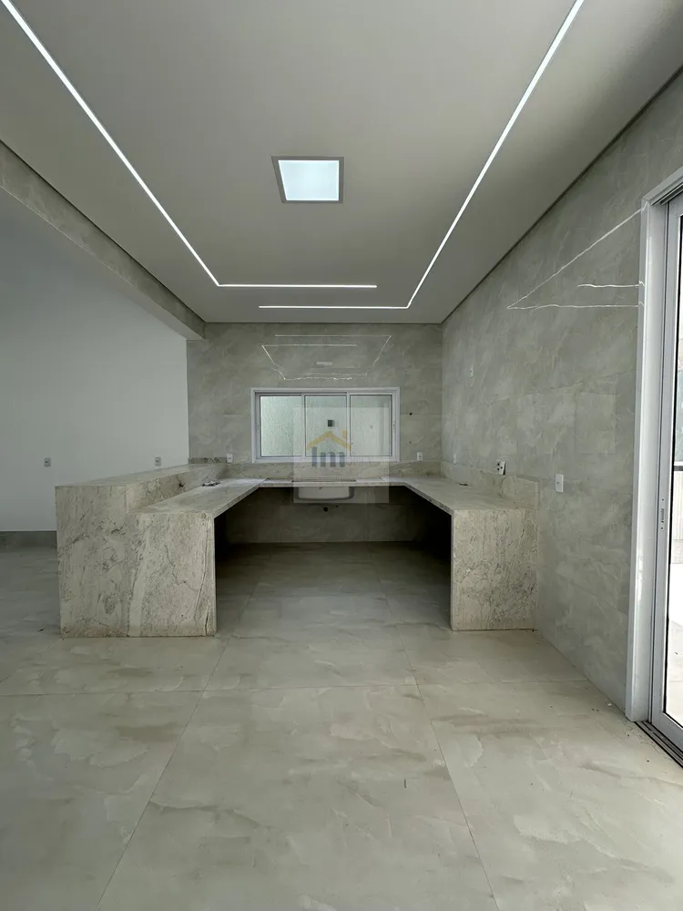 Casa, 3 quartos, 207 m² - Foto 3