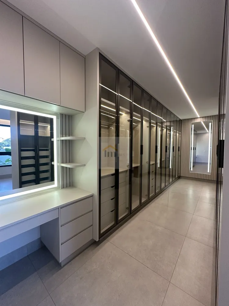 Casa, 5 quartos, 290 m² - Foto 2