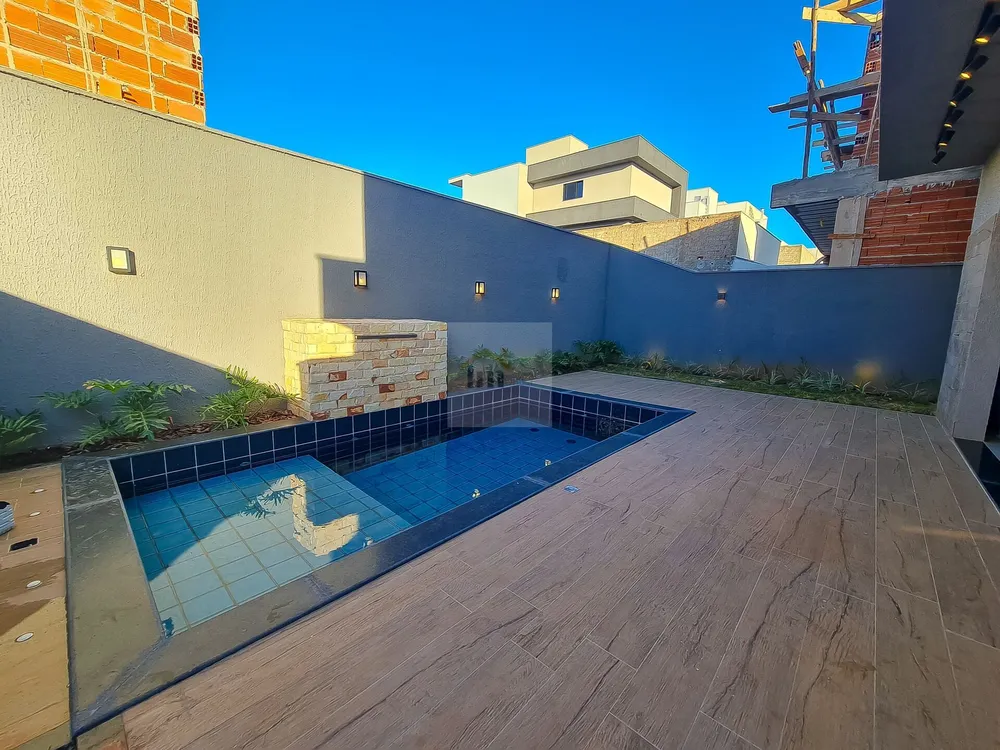 Casa, 3 quartos, 228 m² - Foto 4