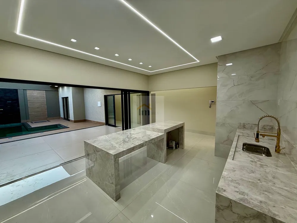 Casa, 3 quartos, 218 m² - Foto 6