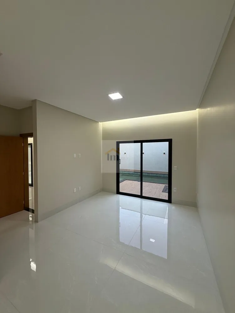 Casa, 3 quartos, 218 m² - Foto 14
