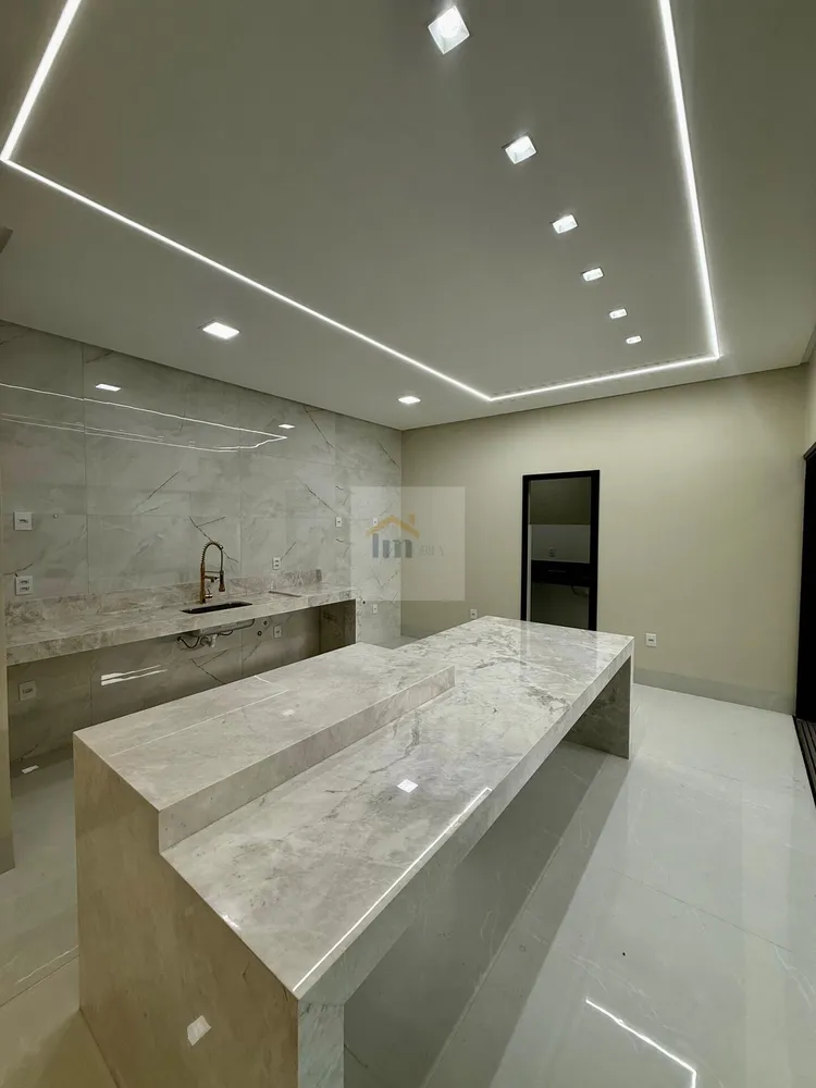 Casa, 3 quartos, 218 m² - Foto 15